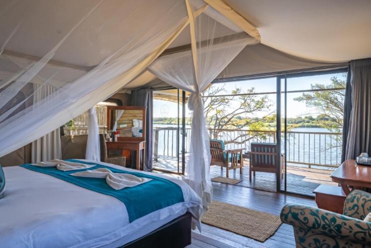 Jackalberry Chobe Hotel Kasane Eksteriør billede