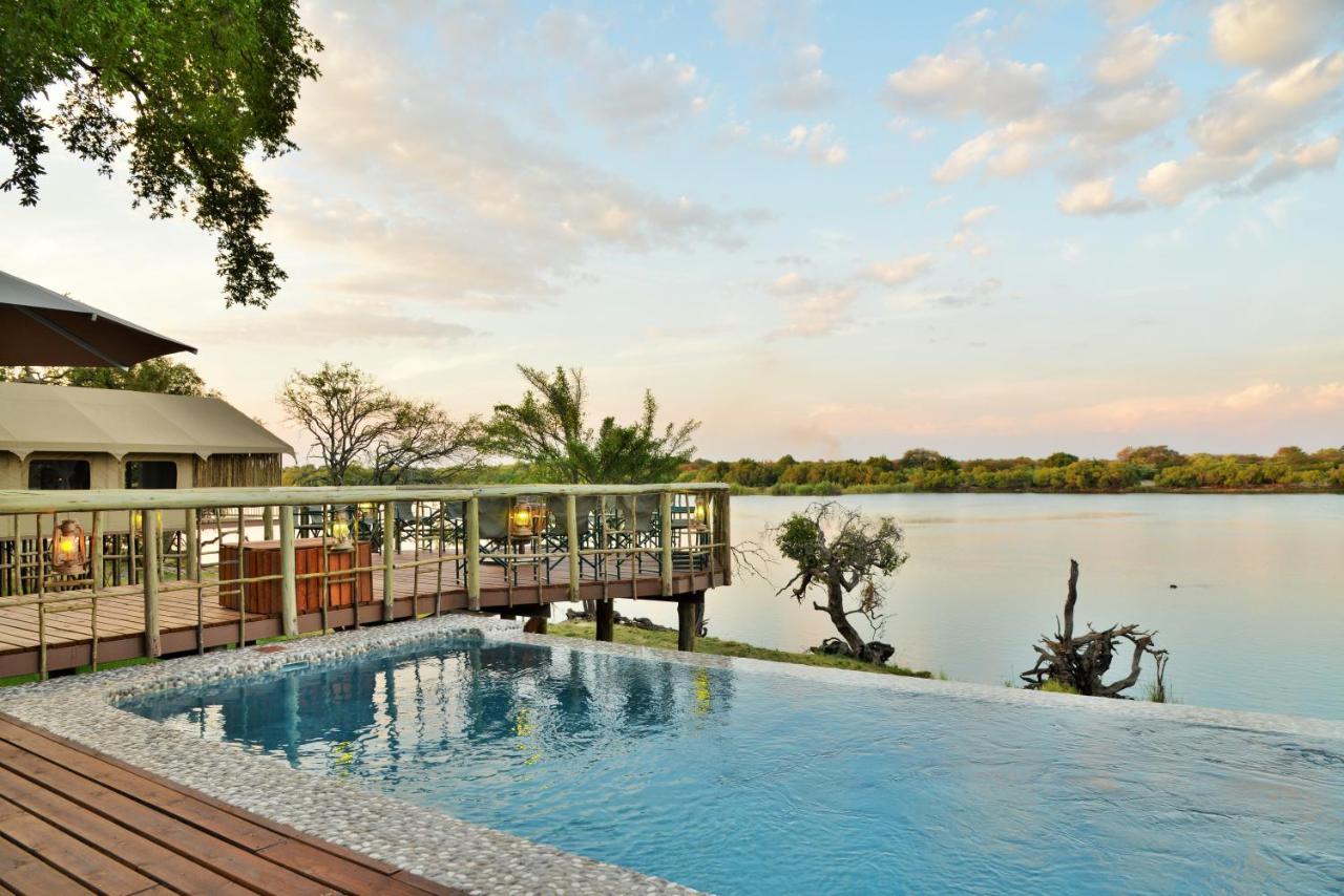 Jackalberry Chobe Hotel Kasane Eksteriør billede
