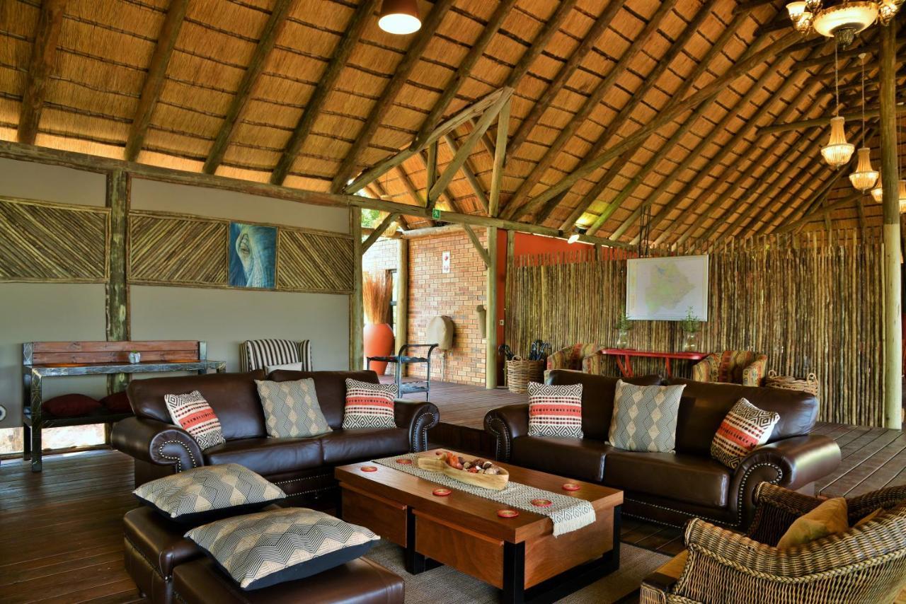 Jackalberry Chobe Hotel Kasane Eksteriør billede